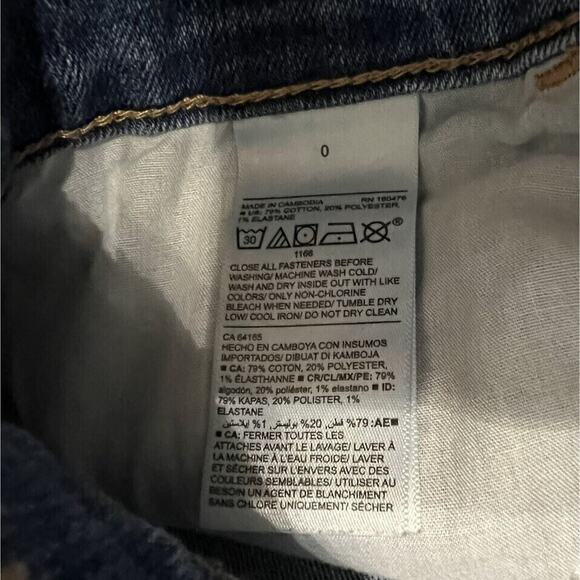 Old Navy Womens Sz 0 Jean Shorts Roll Cuff Blue Denim Mid Rise - Picture 4 of 11